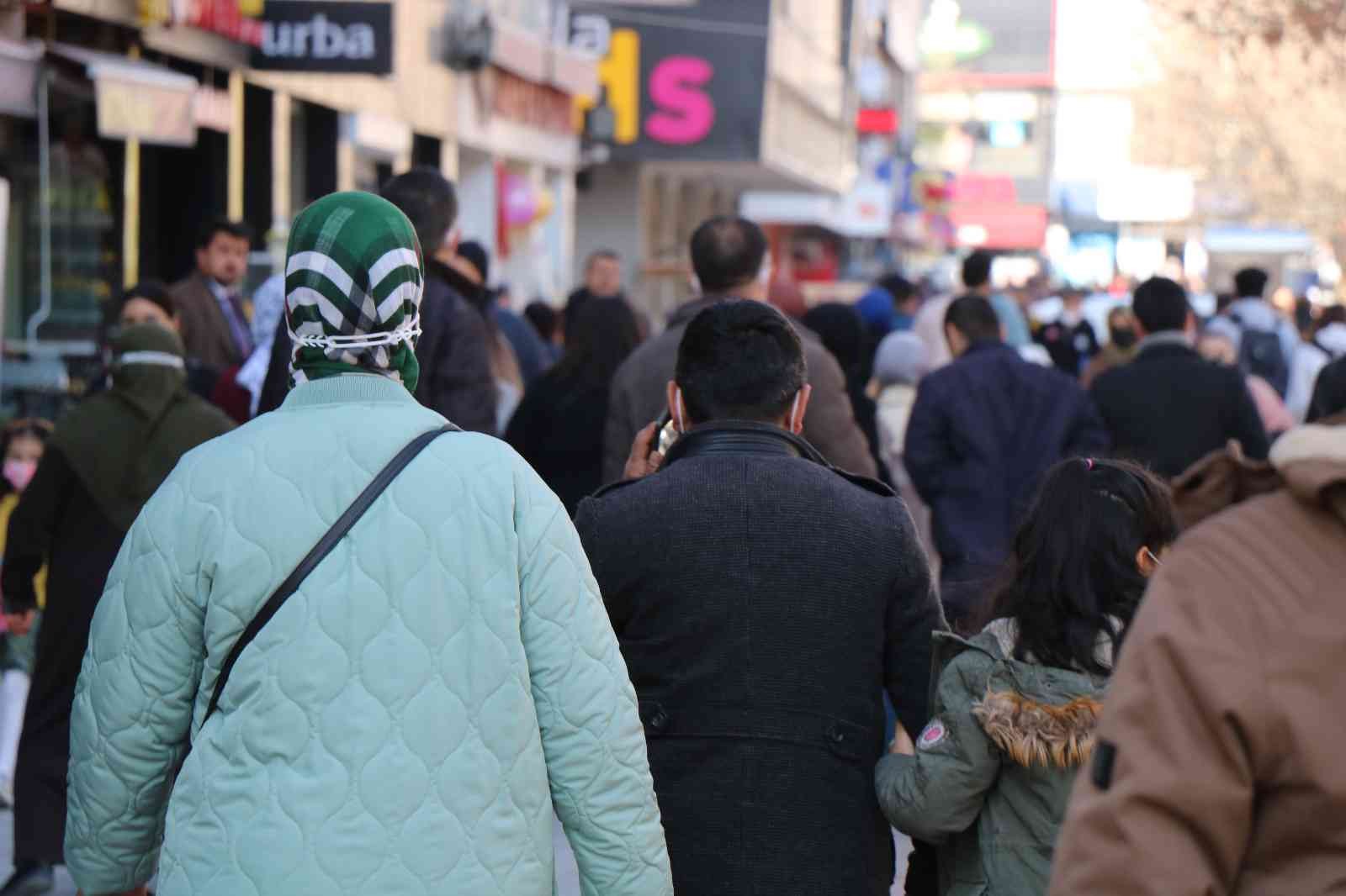 Kırşehir, vaka sayısı en çok artan 10 il arasında #kirsehir