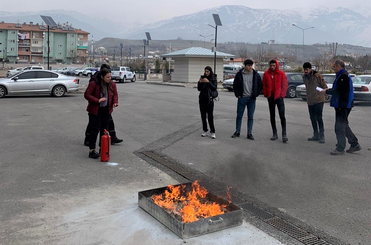 Genç sporculara yangın eğitimi #erzincan