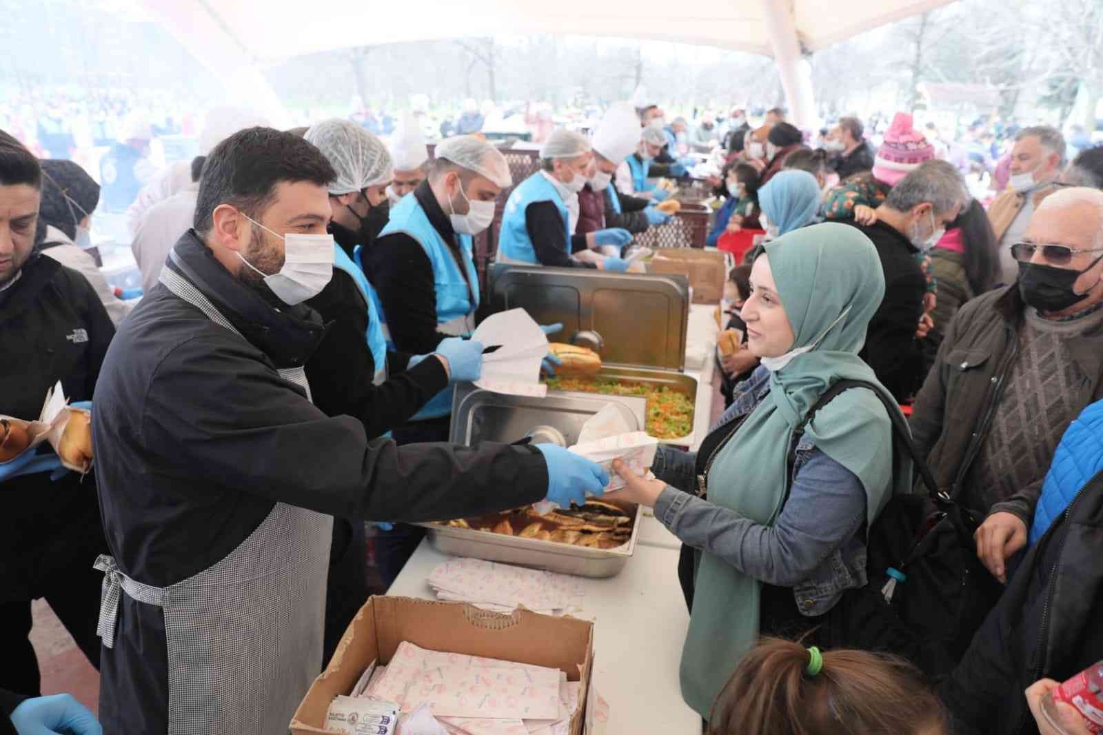 Kağıthaneliler kışın tadını balık ekmek festivalinde çıkardı #istanbul