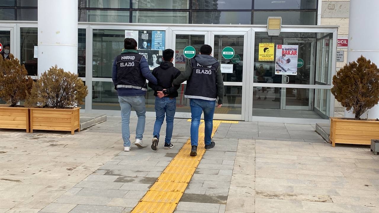 Elazığ’daki uyuşturucu operasyonunda tutuklama #elazig