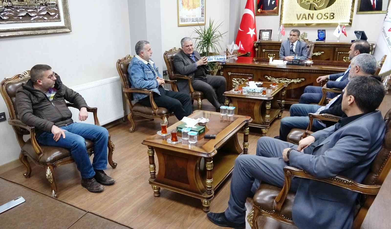 Başkan Gökçenay’dan OSB’ye ziyaret #van