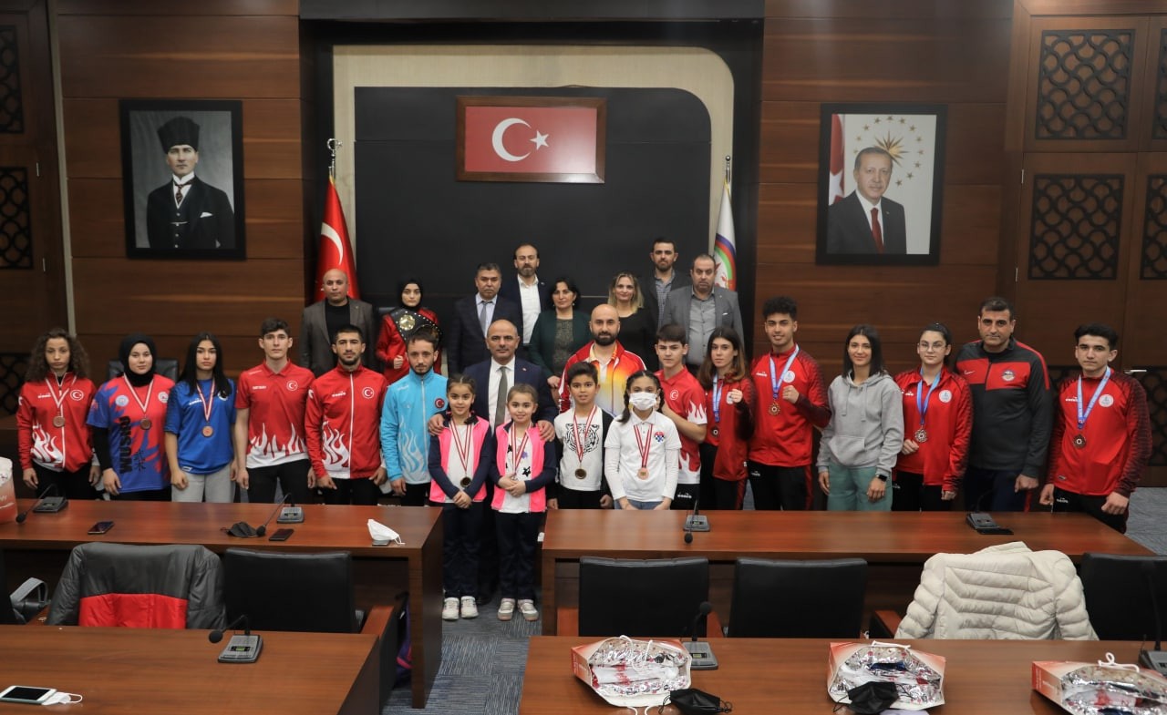 Körfezli şampiyonlardan Başkan Söğüt’e ziyaret #kocaeli