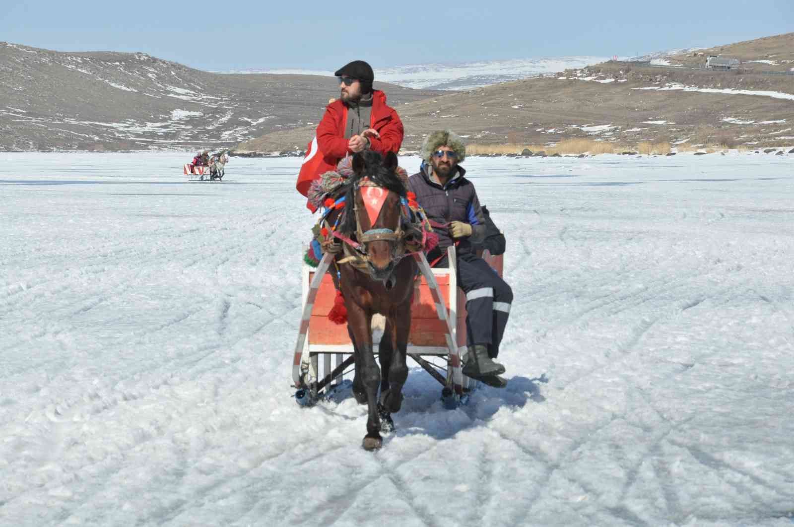Kars’ta atlı kızaklarla masalsı yolculuk #kars
