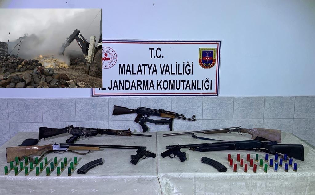 Yangın çıkan ahırda çok sayıda silah ele geçirildi #malatya