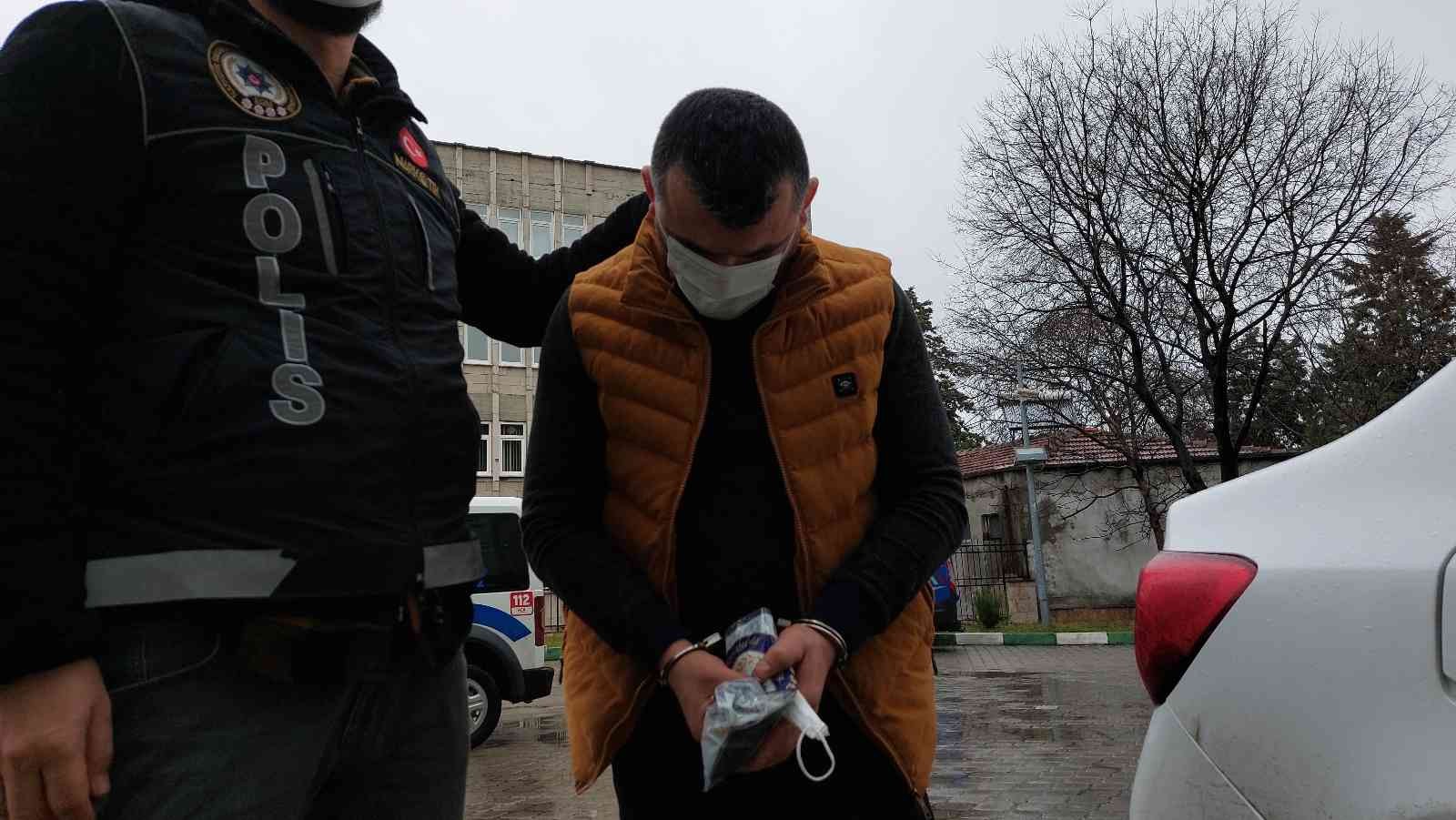 Samsun’da uyuşturucuyla yakalanan 2 kişi gözaltına alındı