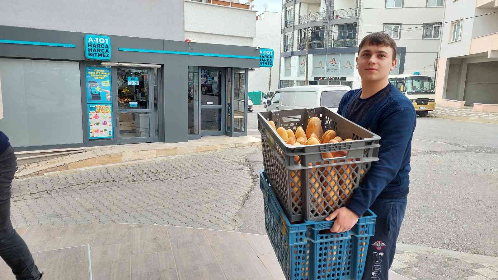 Sokağındaki zincir marketleri dize getirdi: Ekmek 1 TL’ye düştü #tekirdag