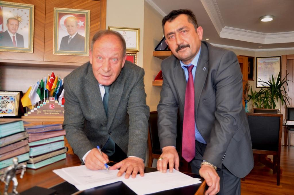 Başkan Oprukçu sendika ile imzaları attı