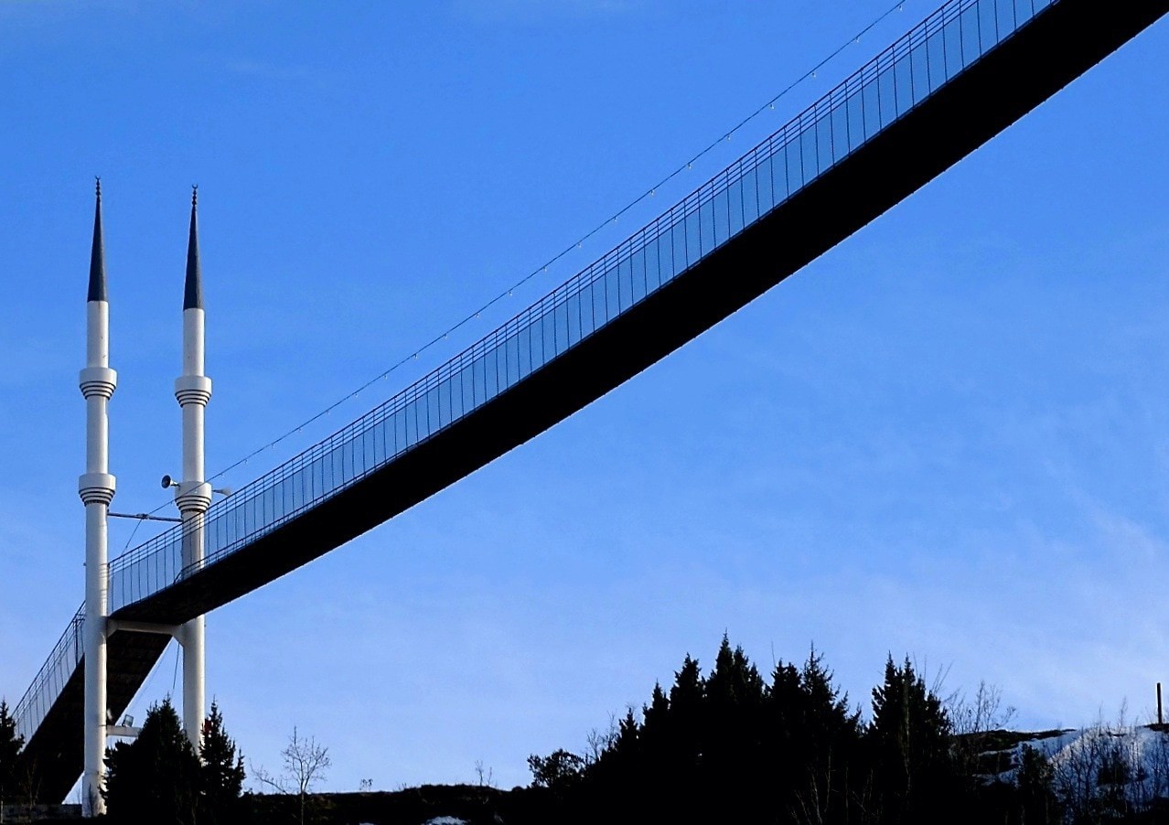 Kahramanmaraş’ta minareli köprüden görsel şölen #kahramanmaras