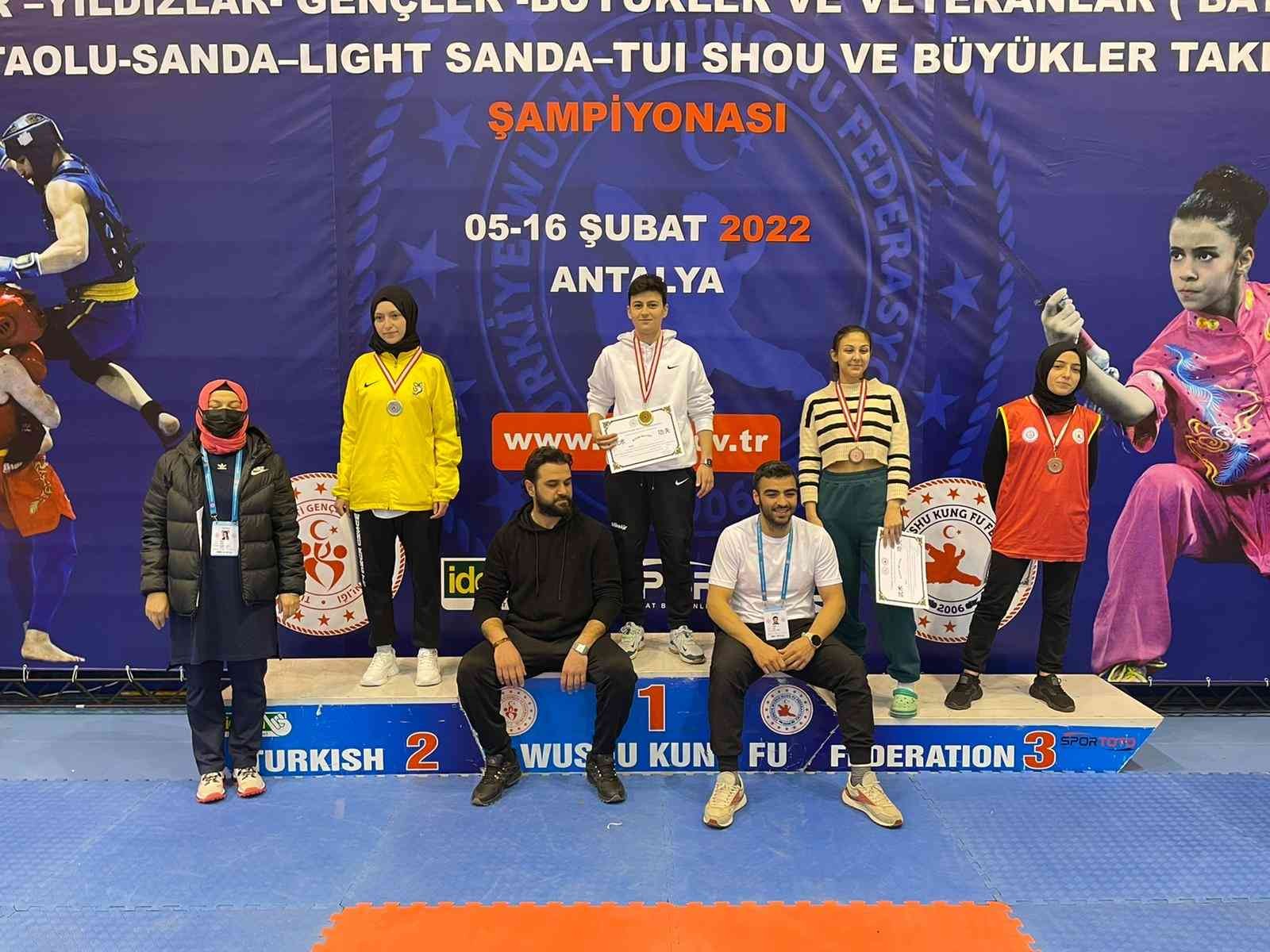 Wushu Kung Fu Türkiye Şampiyonasından Bartın Üniversitesine 2 altın madalya #bartin