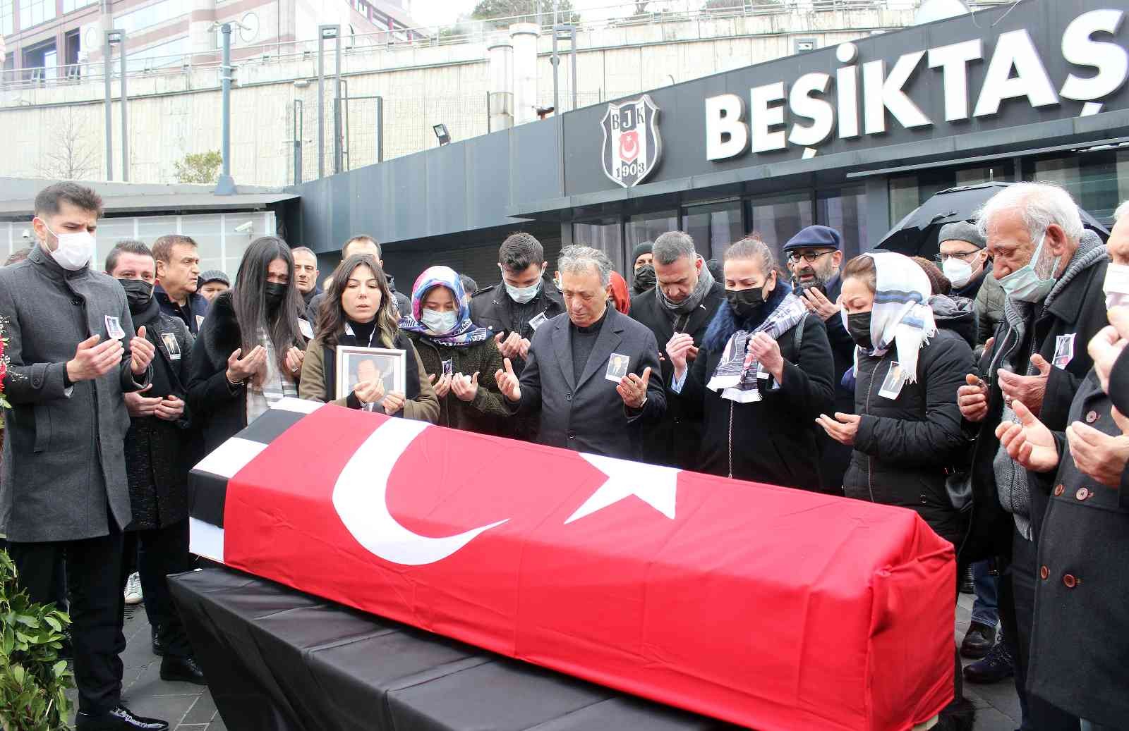 Beşiktaş Kulübü’nde Necip Sever için tören düzenlendi