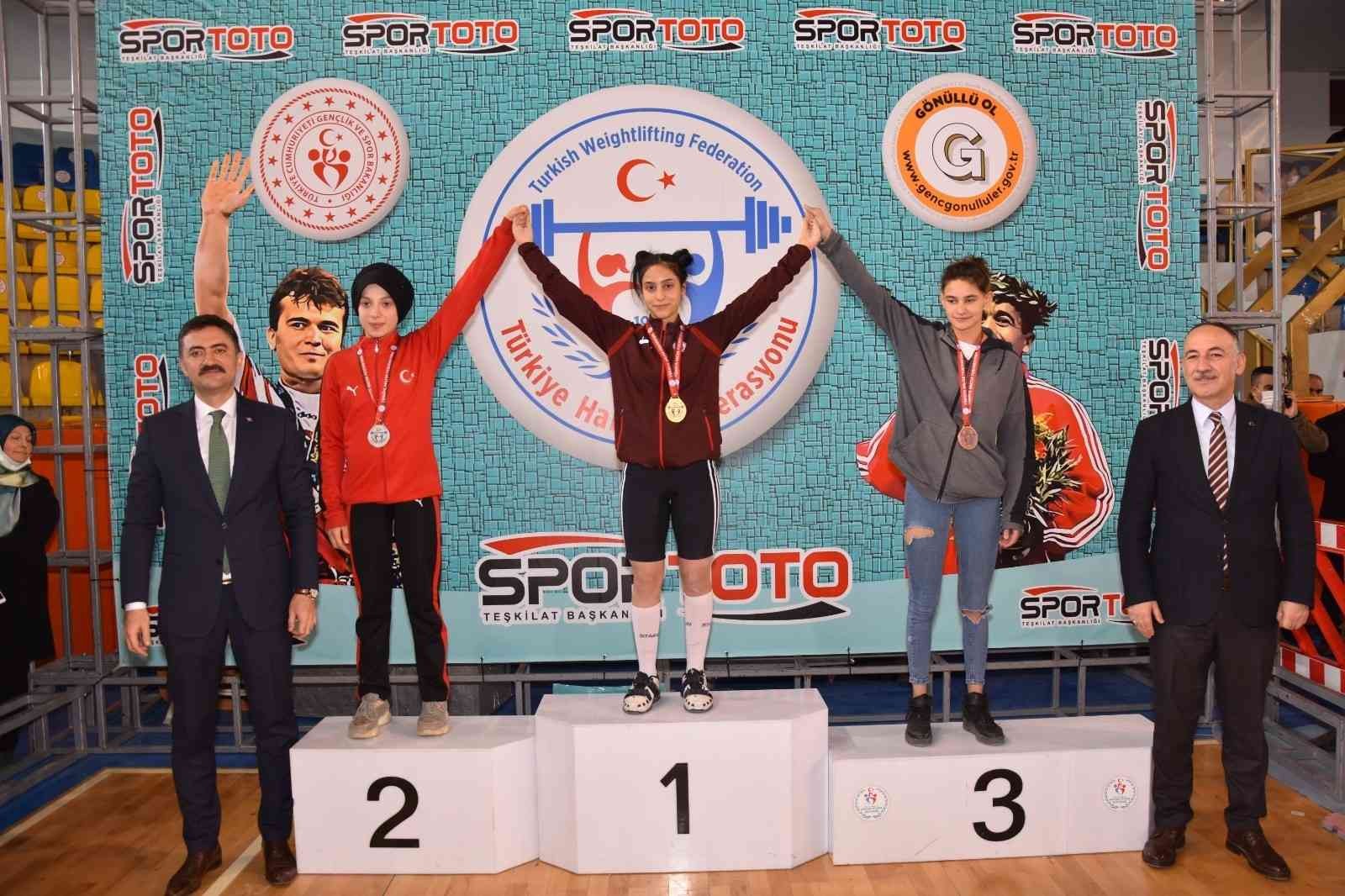 Yıldızlar Kulüpler Türkiye Halter Şampiyonası sona erdi #kirikkale