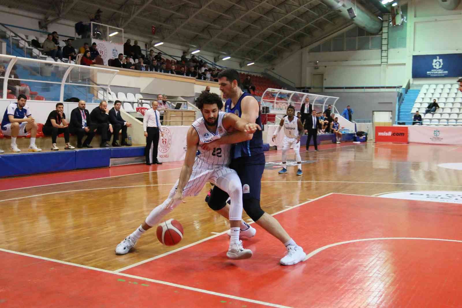 Türkiye Basketbol Ligi: Kocaeli BŞB Kağıtspor: 73 - HDI Sigorta Antalya Güneşi: 63 #kocaeli