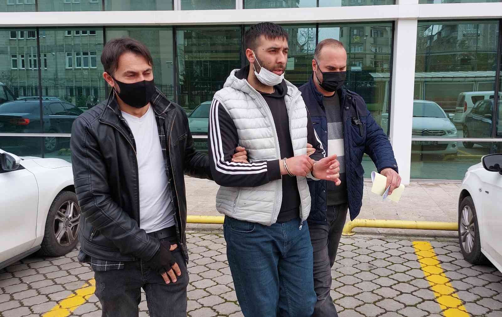 Samsun’da bıçakla bir kişiyi yaralayan şahıs tutuklandı