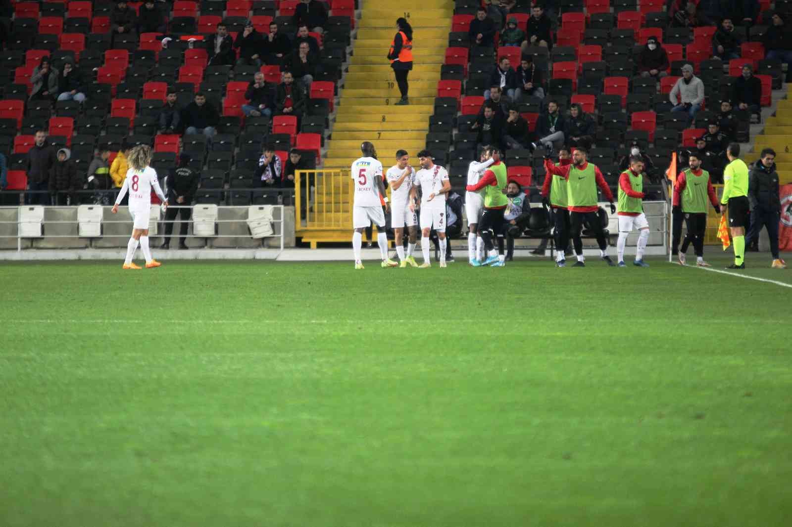 Spor Toto Süper Lig: Gaziantep FK: 1 - Hatayspor: 2 (İlk Yarı) #gaziantep