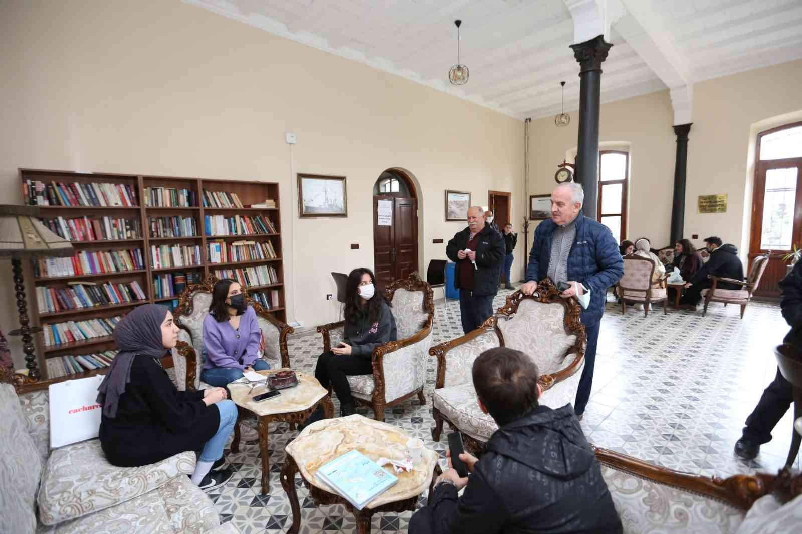 Başkan Aygün: Öğrenciler kafede değil, Millet Kıraathanesi’nde buluşuyor #kocaeli