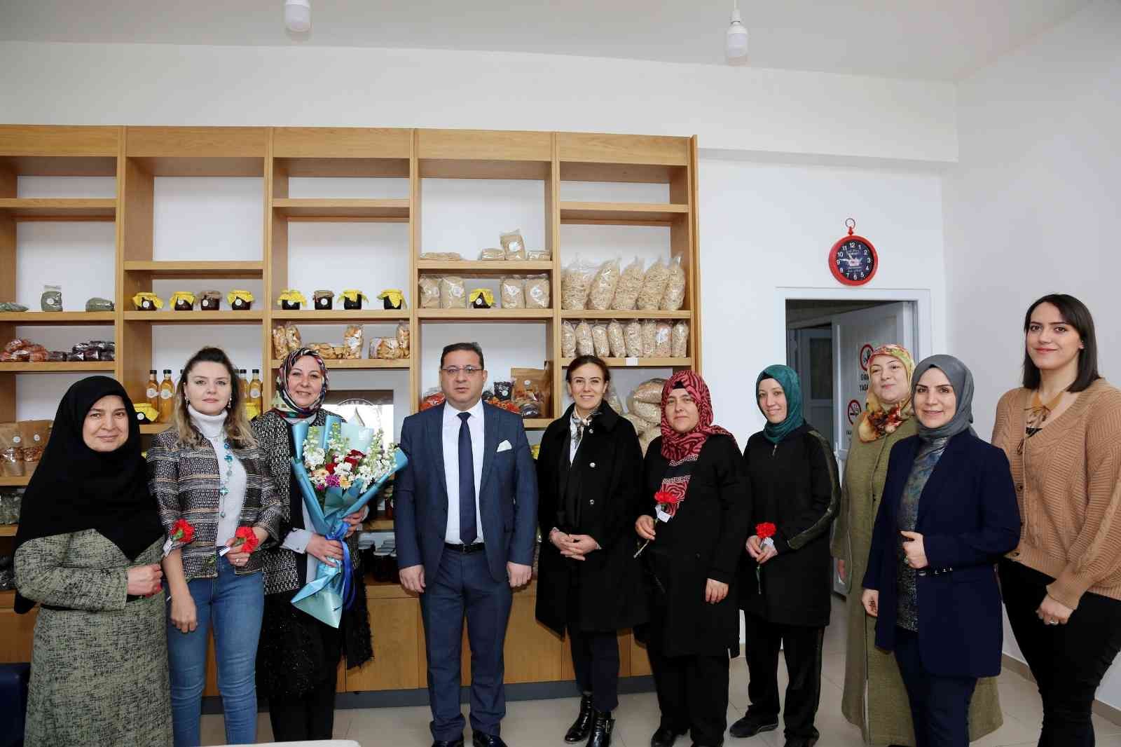 STSO’dan kadınlara pozitif ayrımcılık #sivas