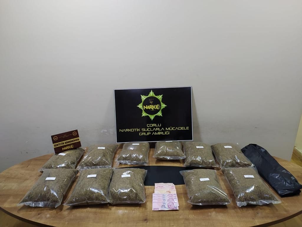 Tekirdağ’da torbacı operasyonu: 13 kilo uyuşturucu ele geçirildi #tekirdag