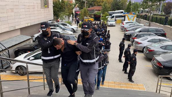 Eskişehir’de Kafes operasyonu: 25 şüpheliden 18’i tutuklandı