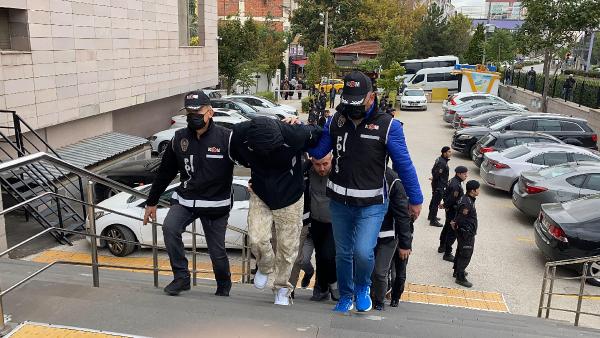 Eskişehir’de Kafes operasyonu: 25 şüpheliden 18’i tutuklandı