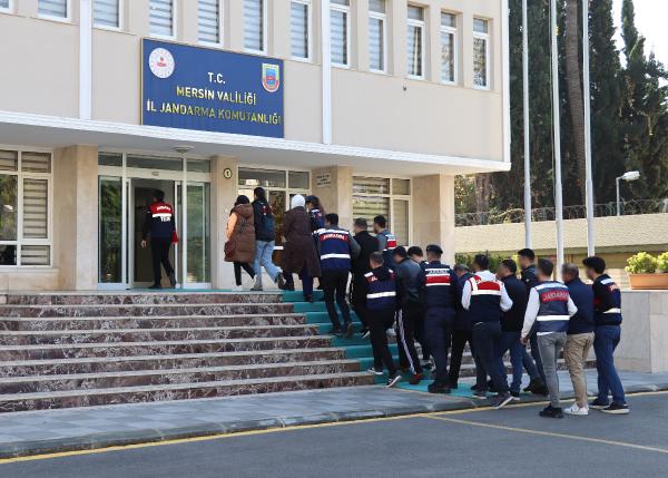 mersin-ve-gaziantepte-deas-operasyonu-gozaltilar-var-1702624816698.jpg
