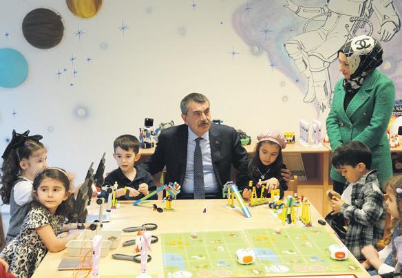 turkiyenin-ilk-bilim-ve-teknoloji-anaokulu-acildi-1740766512285.jpeg