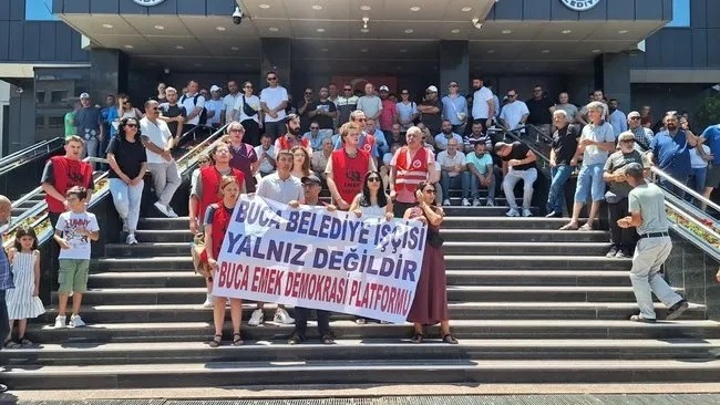 Buca Belediyesinde krizler bitmiyor: Önce maaş şimdi de promosyon!