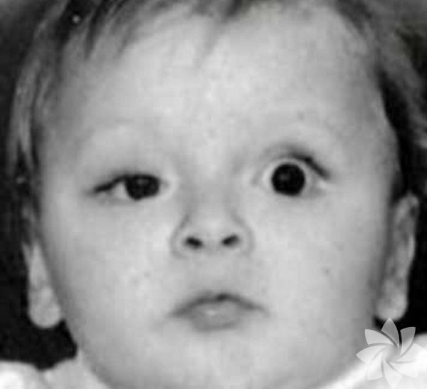 Türkiye’nin kalbini fetheden o isim! Çocukluk fotoğrafını tanıyabildiniz mi?