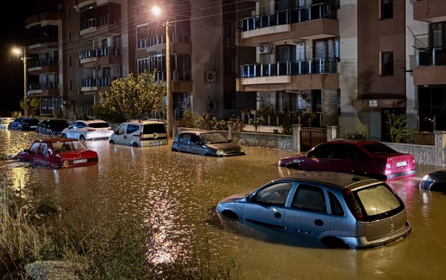 son-dakika-hava-durumu-uyarisi-saganak-ve-kar-kapida-meteoroloji-o-illere-isaret-etti-bayramda-hava-durumu-nas-1773727536204.jpg (650×409)