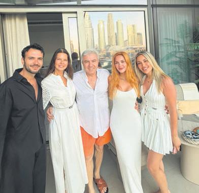 48-yasinda-anne-oldu-49-yasinda-bosaniyor-1780327665530.jpeg