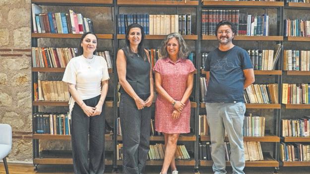 cocuklarin-girdigi-ilk-sanat-muzesi-kitaplar-1781362630350.jpeg