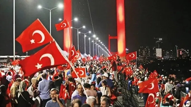 FETÖ’nün darbe girişiminin üzerinden 10 yıl geçti: Cumhurbaşkanlığı Kabinesi üyelerinden 15 Temmuz mesajları