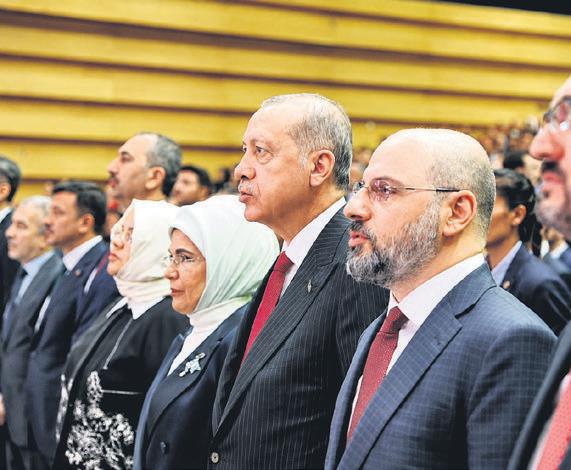 ekranda-erdogani-goren-milyonlar-onun-sozleriyle-sokaga-ciktionun-1784062948797.jpeg