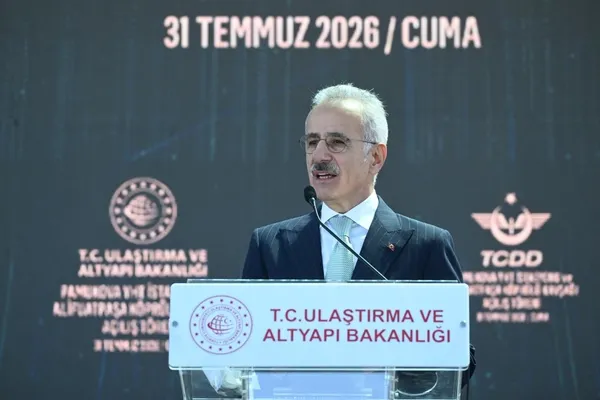 ankara-istanbul-arasi-30-dakika-kisalacak-bakan-uraloglu-250-kms-hiza-ulasacak-yht-icin-tarih-verdi-1785506010566.png