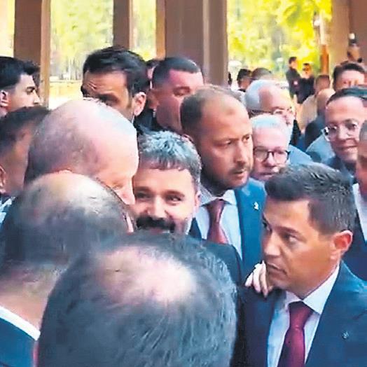 baskan-erdogana-marmariste-sevgi-seli-1787345394652.jpeg