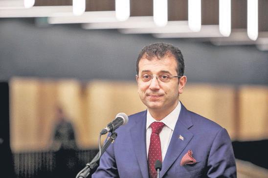 isadami-anlatti-imamoglu-suspus-oldu-1787264528073.jpeg