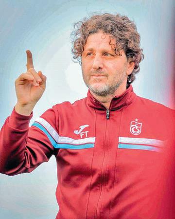ilk-100e-5-turk-sirketi-girdi-1788362598384.jpeg