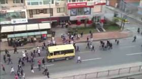 Çarşı Kadıköy'e doğru yola çıktı