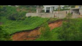 Rize'de korkutan heyelan!