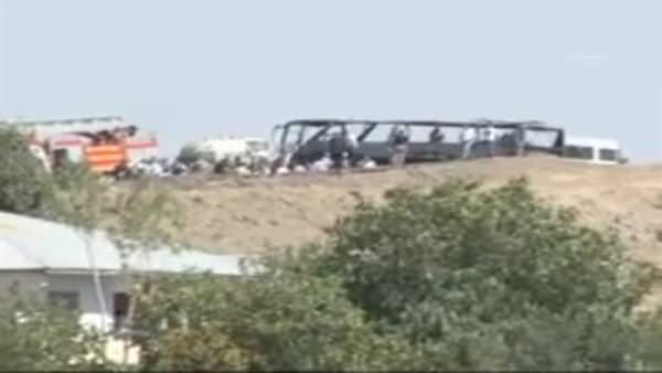 Bingöl'de askeri konvoya saldırı - Olay yerinden ilk görüntüler