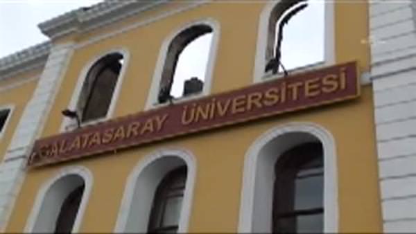Galatasaray Üniversitesi kül oldu!