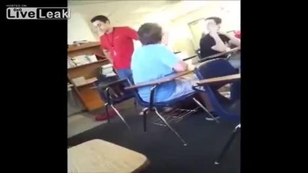 Sınıfta kavga!