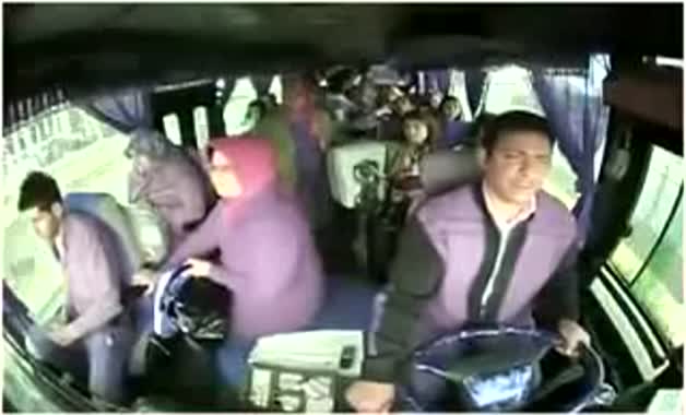 Yolcular arızayı yanlış anlayınca