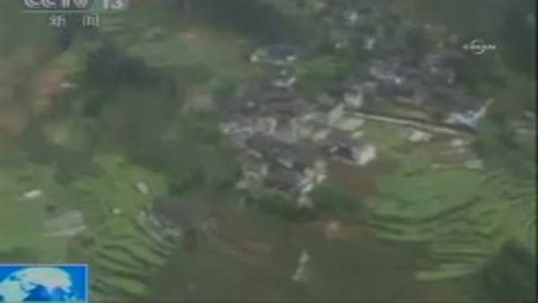 Çin'de depremin vurduğu bölge havadan görüntülendi