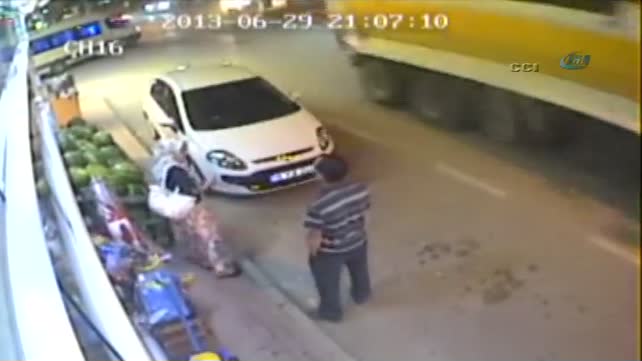 Ezilmekten işte böyle kurtuldular...