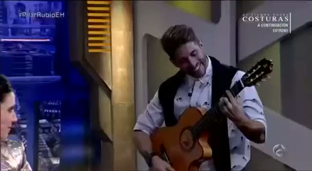 Ramos'tan sevgilisine serenat!