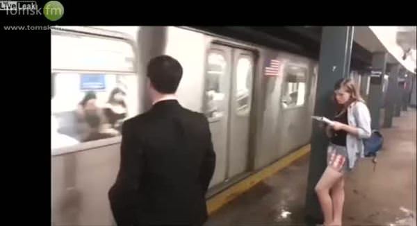 Metroda yapılan şaka yolcuları korkuttu