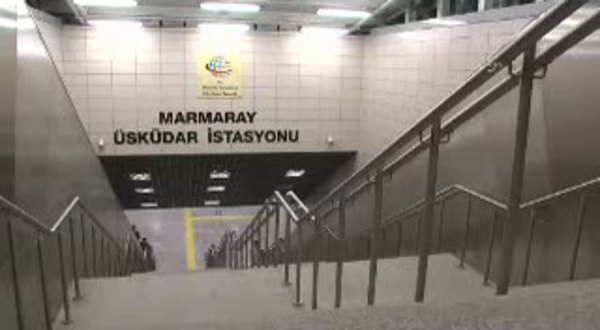 Marmaray ücretli seferlere başladı