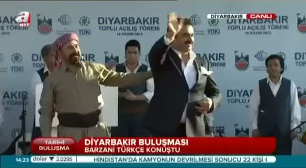 Emine Erdoğan'ı ağlatan düet