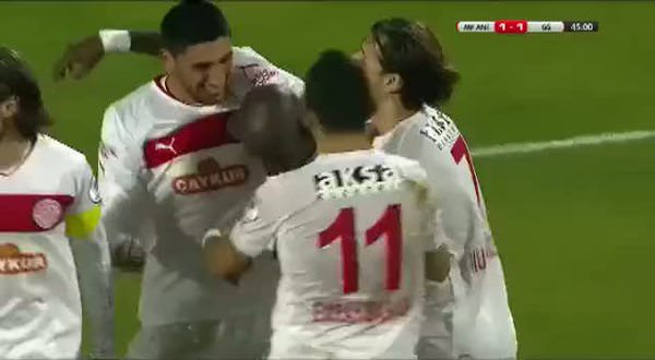 MP Antalyaspor: 1 - Galatasaray: 1