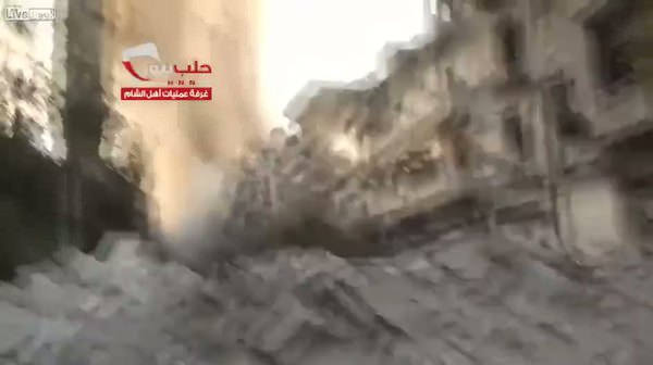 Halep'te adliye binası böyle bombalandı